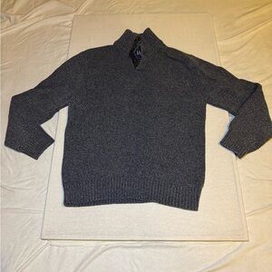 GAP Men's Charcoal Sweater